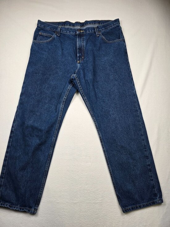 Wrangler Other - Wrangler Mens Blue Denim Jeans Size 38 X 30 Relaxed Fit 100% Cotton